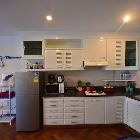 Hua Hin Beachfront Condo Экстерьер фото