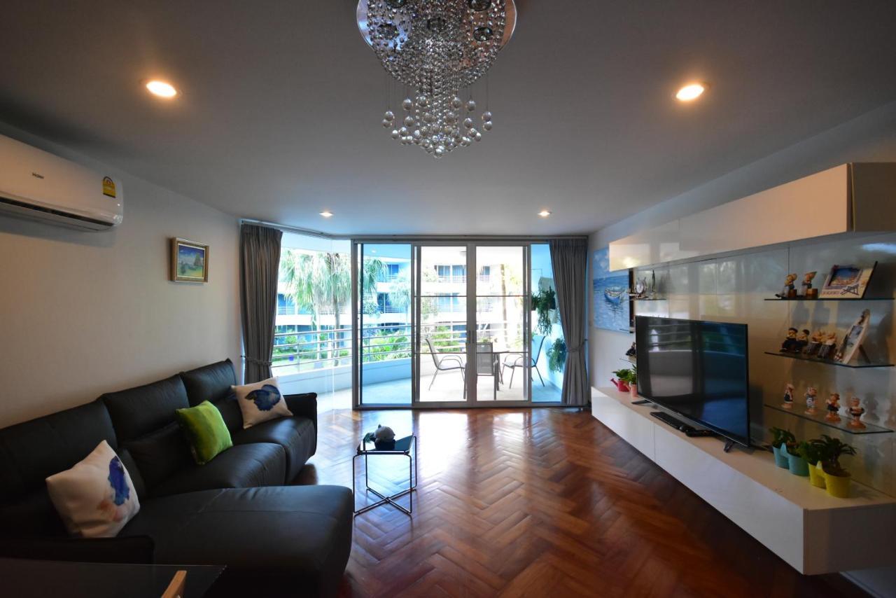 Hua Hin Beachfront Condo Экстерьер фото